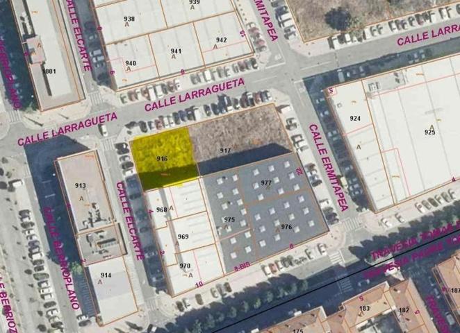 Terreno en venta en Ansoáin - Antsoain, Ansoáin - BERRIOBIDE photo 0