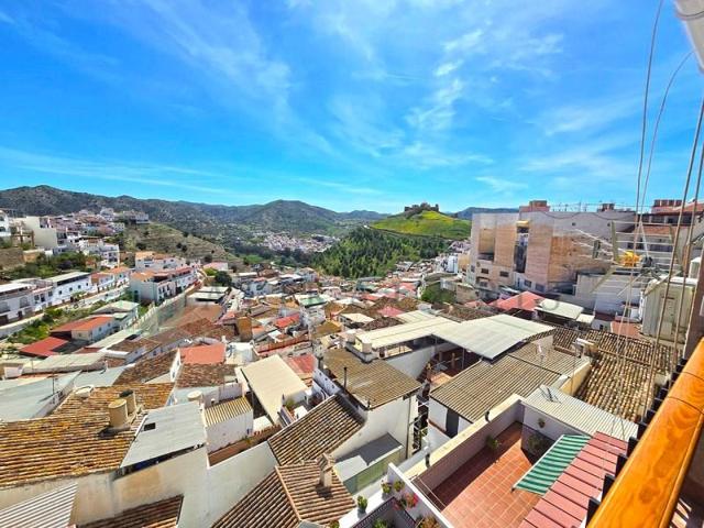 Casa en venta en Alora photo 0