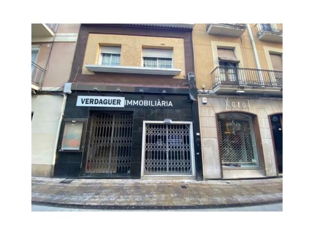 Local comercial en venta en Tarragona photo 0