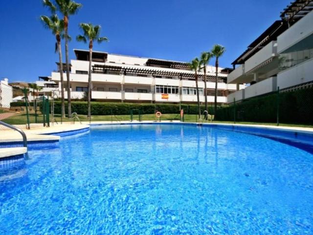 Apartamento en venta en Mijas photo 0