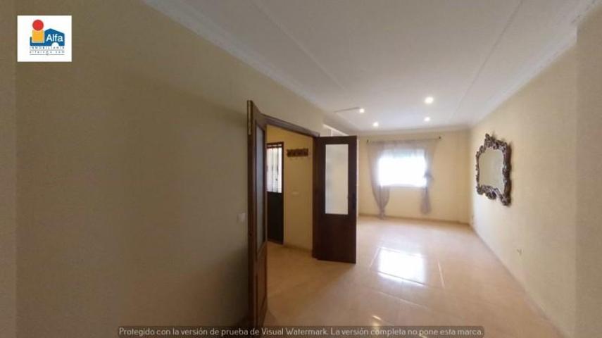 Adosada en venta en Chiclana de la Frontera, La Banda photo 0