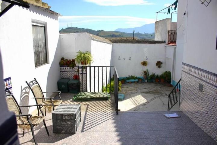 Casa en venta en Algodonales, Pueblo photo 0