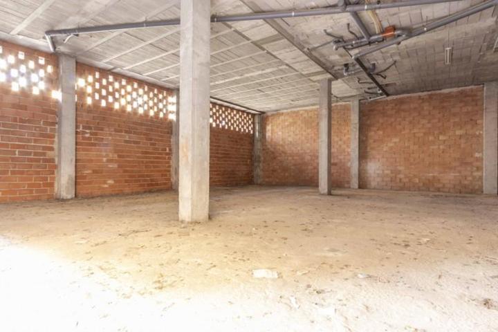 Local comercial en venta en Tavernes Blanques, Tavernes Blanques photo 0