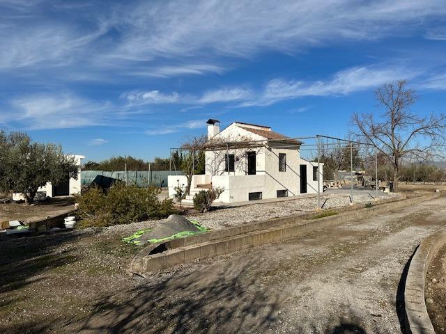 Terreno en venta en Zubia, Alhsur photo 0