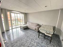 Piso en venta en Badalona, Gorg photo 0