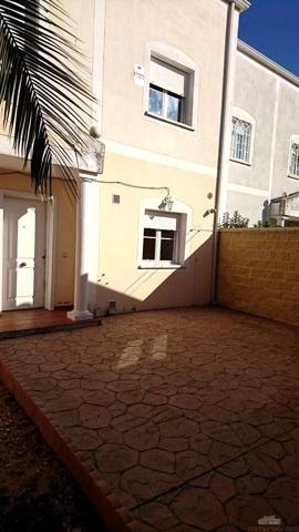 Adosada en venta en Ugena, Calle Pantoja, 45217 photo 0