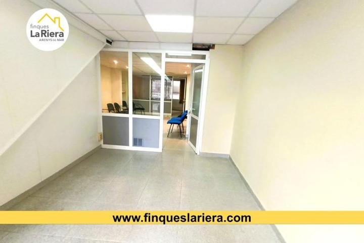 Local comercial en venta en Arenys de Mar, Zona Alta photo 0