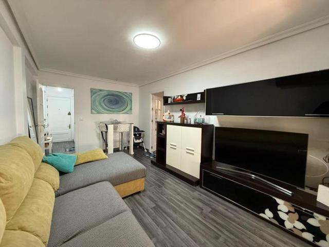 Piso en venta en Sevilla, Hermandad del Trabajo photo 0