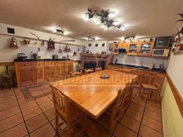 Casa en venta en Baños de Río Tobía photo 0