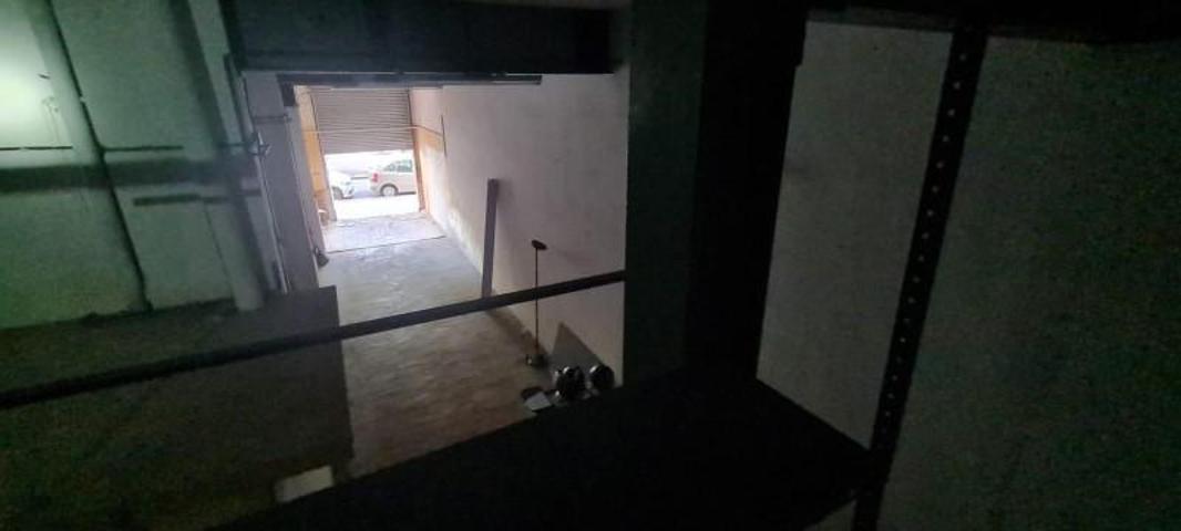 Local comercial en venta en Barcelona, Sants - Badal photo 0