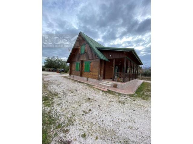 Casa con terreno en venta en Aspe photo 0