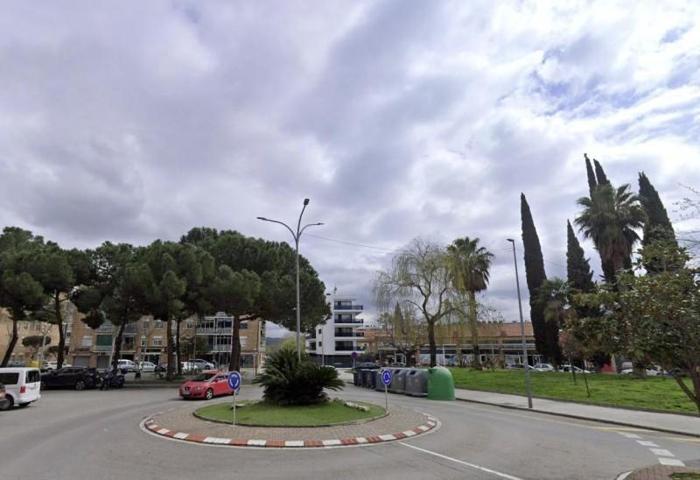 Piso en venta en Abrera, Sant pere 5 photo 0