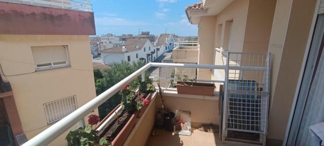Piso en venta en Segur de Calafell, Centro photo 0