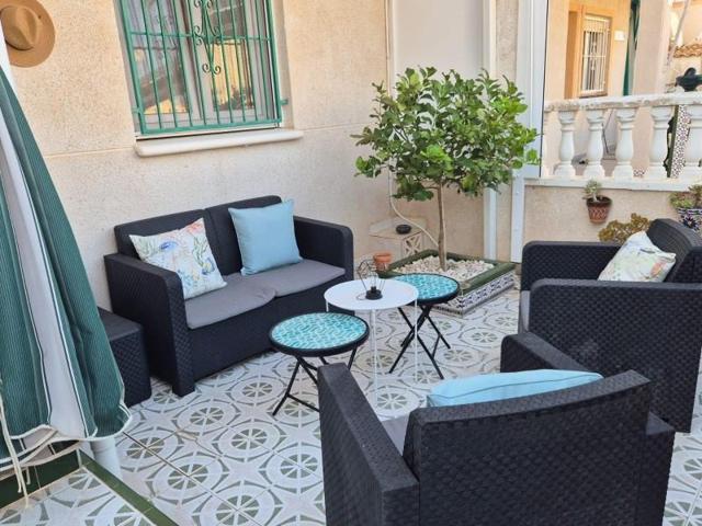 Duplex en venta en Torrevieja, Los altos photo 0