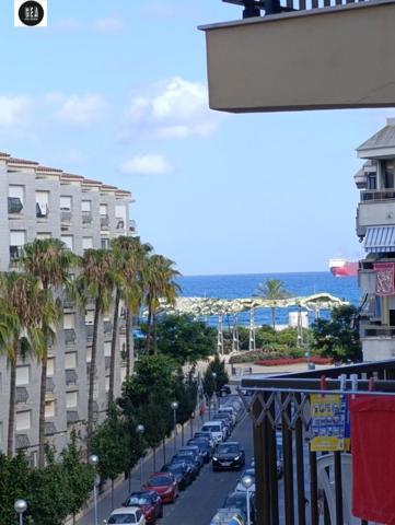 Apartamento en venta en La Pineda, Pineda La photo 0