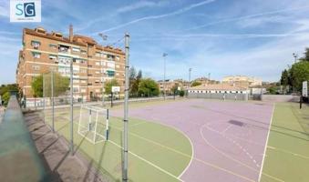 Local comercial en venta en Granada, Estacion de autobuses photo 0
