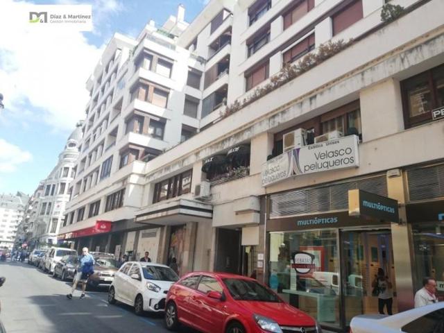 Oficina en venta en León, Centro photo 0