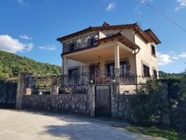 Chalet en venta en Plasencia, CARRETERA DEL VALLE photo 0