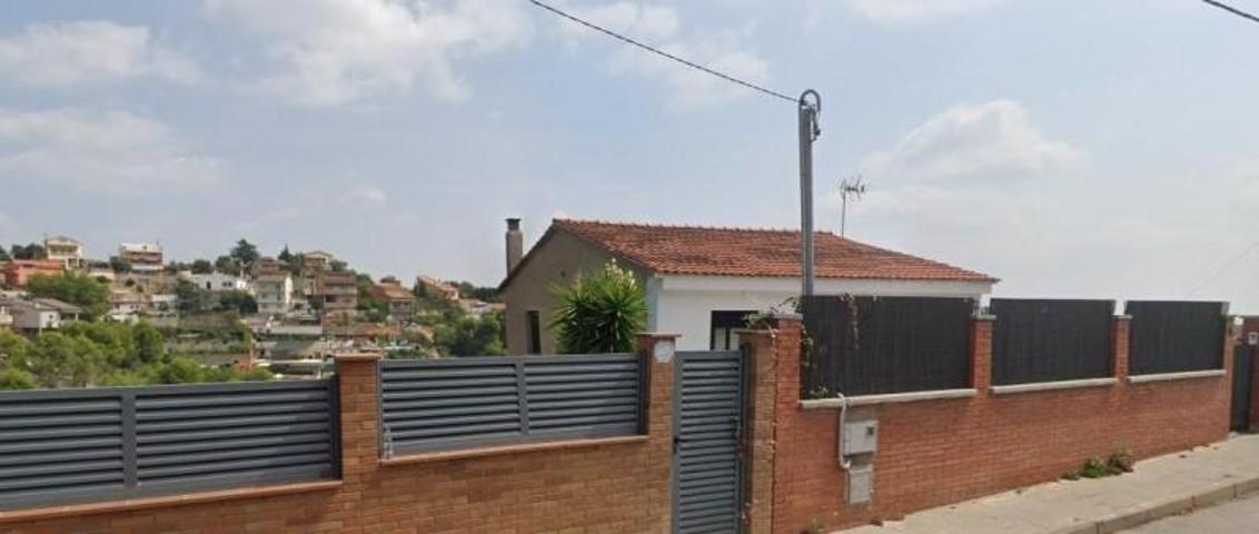 Chalet en venta en Rubí, Sant Muç - Castellnou - Can Mir photo 0