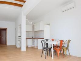 Piso en venta en Vilafranca del Penedès photo 0