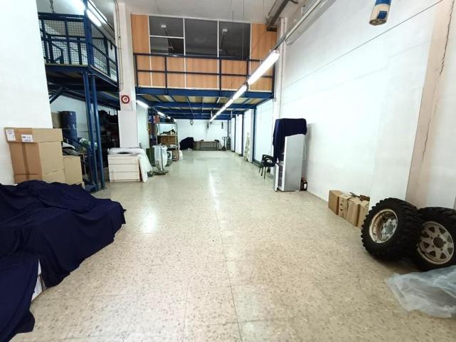 Local comercial en venta en Mataró, Cerdanyola nord photo 0