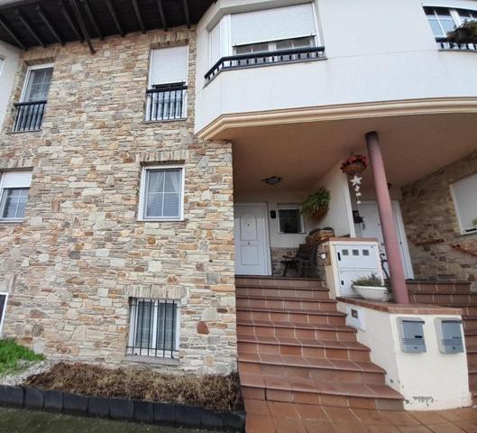 Adosada en venta en Ponferrada, Fuentes nuevas photo 0
