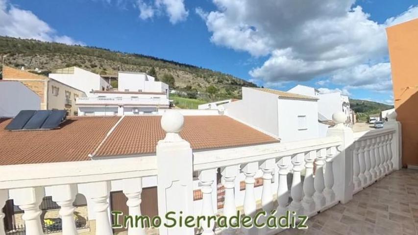 Casas de pueblo en venta en Algodonales, Algodonales photo 0