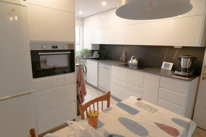 Piso en venta en Vitoria-Gasteiz, Casco Medieval photo 0