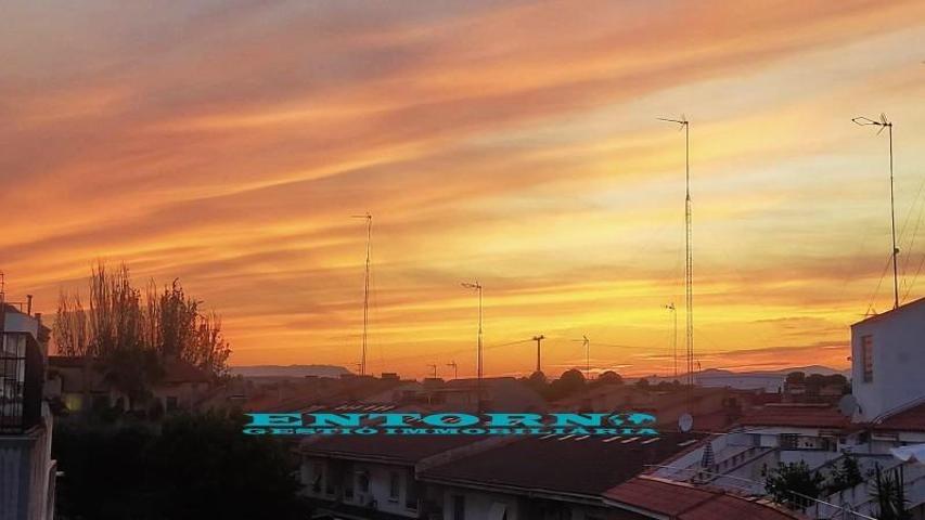 Piso en venta en Santa Perpètua de Mogoda, Centro urbano 71 photo 0