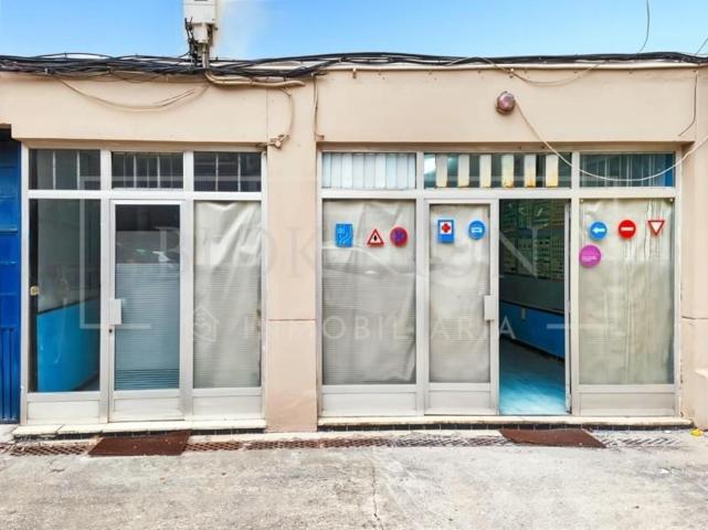 Local comercial en venta en Irun, Centro - Mendibil - Santiago photo 0