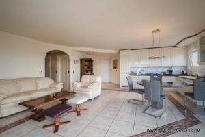 Apartamento en venta en Empuriabrava, Sec.san maurici photo 0