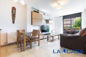 Piso en venta en Rubí, Ca n´Oriol photo 0