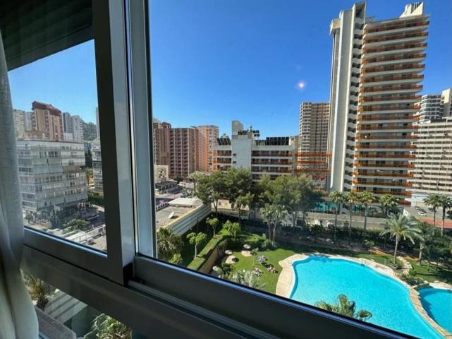 Apartamento en venta en Benidorm, Avenida del Mediterraneo photo 0