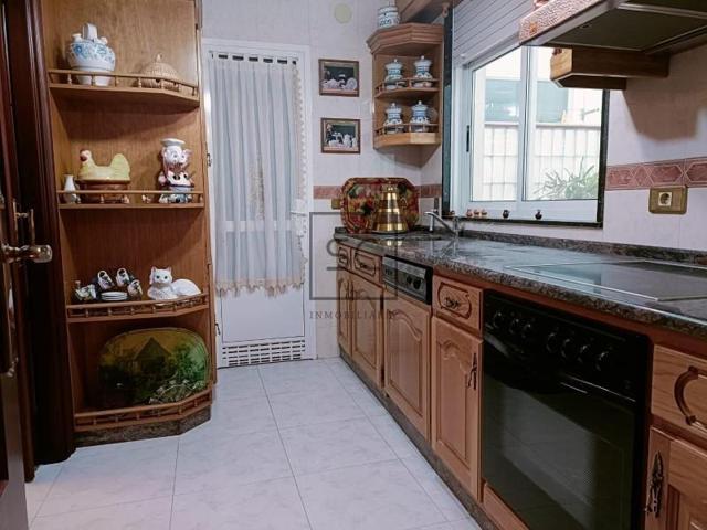 Piso en venta en Ferrol, CENTRO photo 0