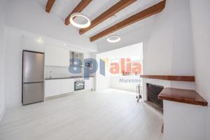 Piso en venta en Mataró, Centro photo 0