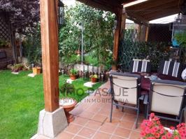 Casa en venta en Venta de Baños photo 0