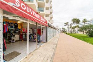 Local comercial en venta en Son Servera, Cala Millor photo 0
