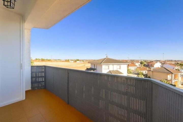 Piso en venta en Villarejo de Salvanés, Villarejo de Salvanés photo 0