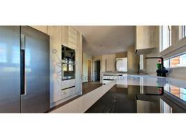 Chalet en venta en Talamanca de Jarama photo 0