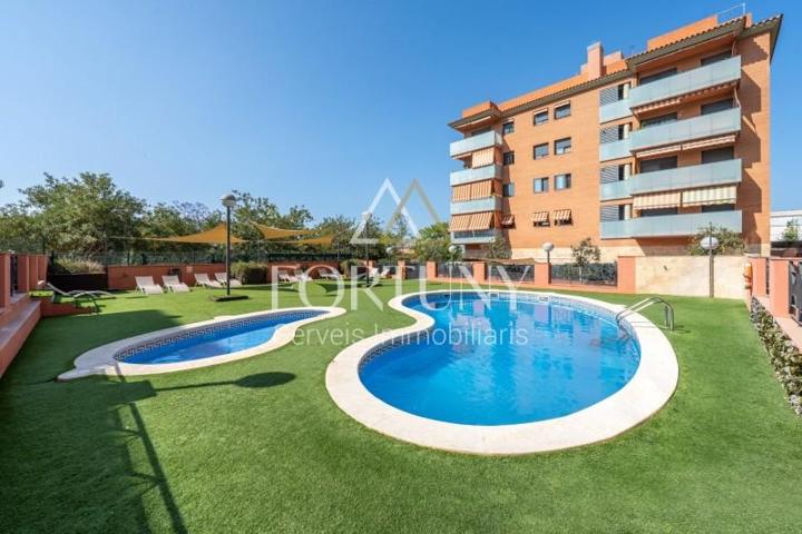 Piso en venta en La Canonja, Costa dorada photo 0