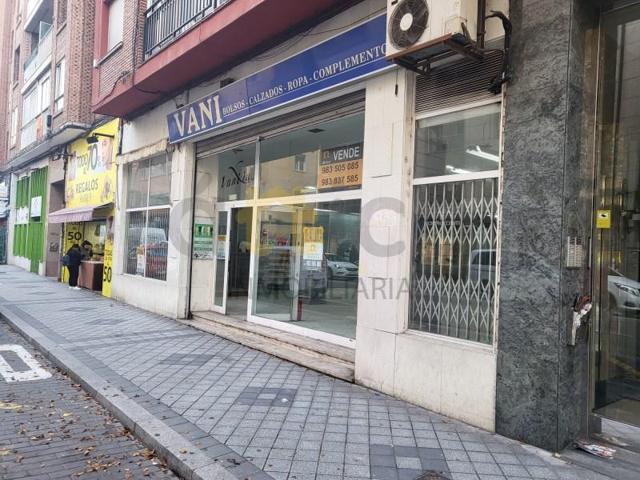 Local comercial en venta en Valladolid, Caño Argales photo 0