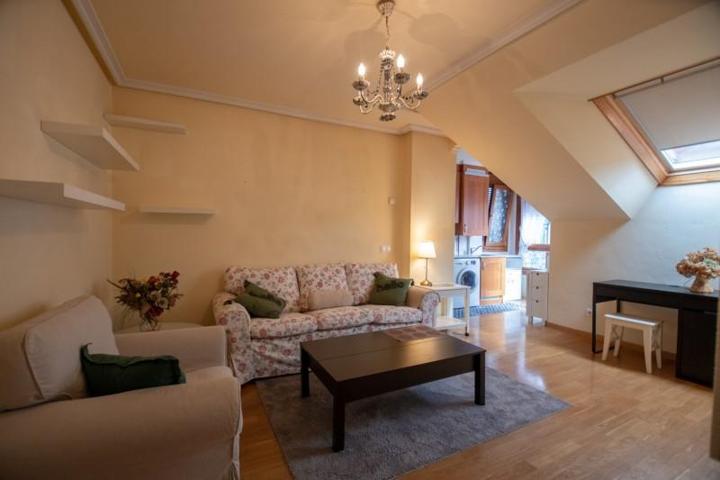 Piso en venta en Villaviciosa, Villaviciosa photo 0