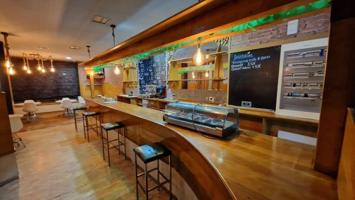 Local comercial en venta en León, Eras de Renueva photo 0