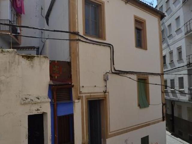 Casa en venta en Plasencia photo 0