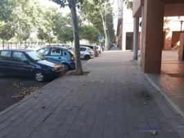 Local comercial en venta en Sevilla, Sevilla Este photo 0