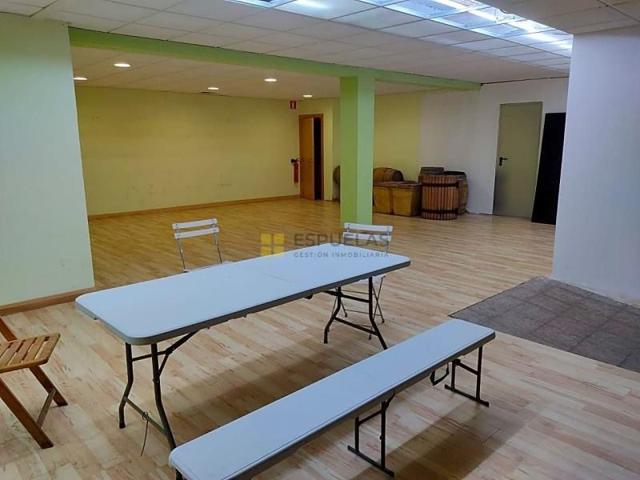 Local comercial en venta en Arnedo photo 0