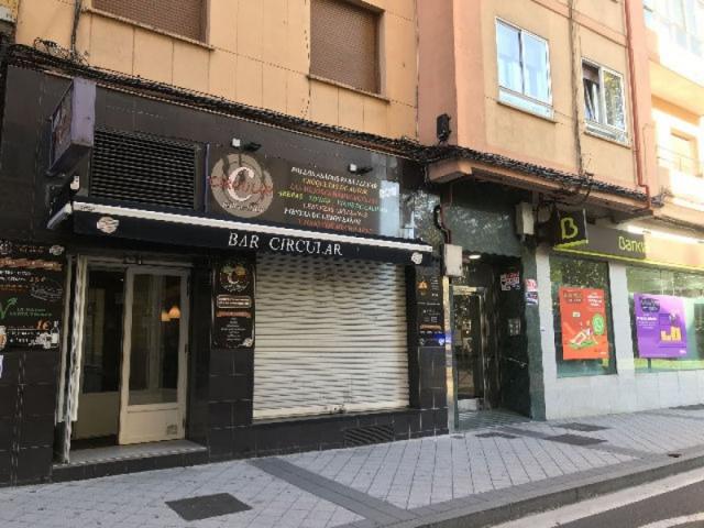 Local comercial en venta en Valladolid, La Circular photo 0