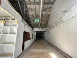 Chalet en venta en Dos Hermanas, Avenida de Andalucia, 71, 41701 photo 0