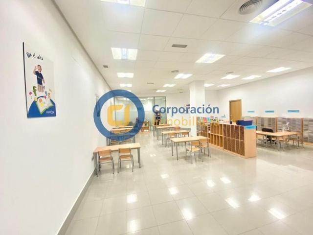 Local comercial en venta en Lorca, Centro photo 0