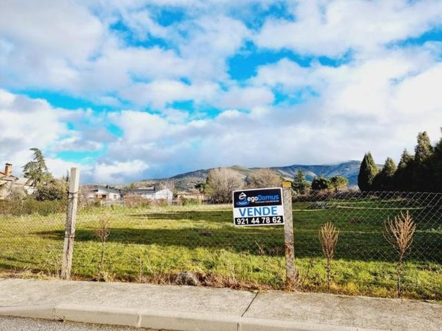 Terreno en venta en Otero de Herreros, En pueblo photo 0